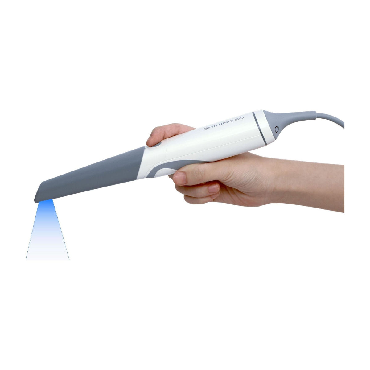 Aoralscan 3 scanner in hand