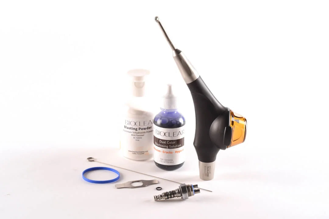 Bioclear Blaster kit with powder and disclosing solution